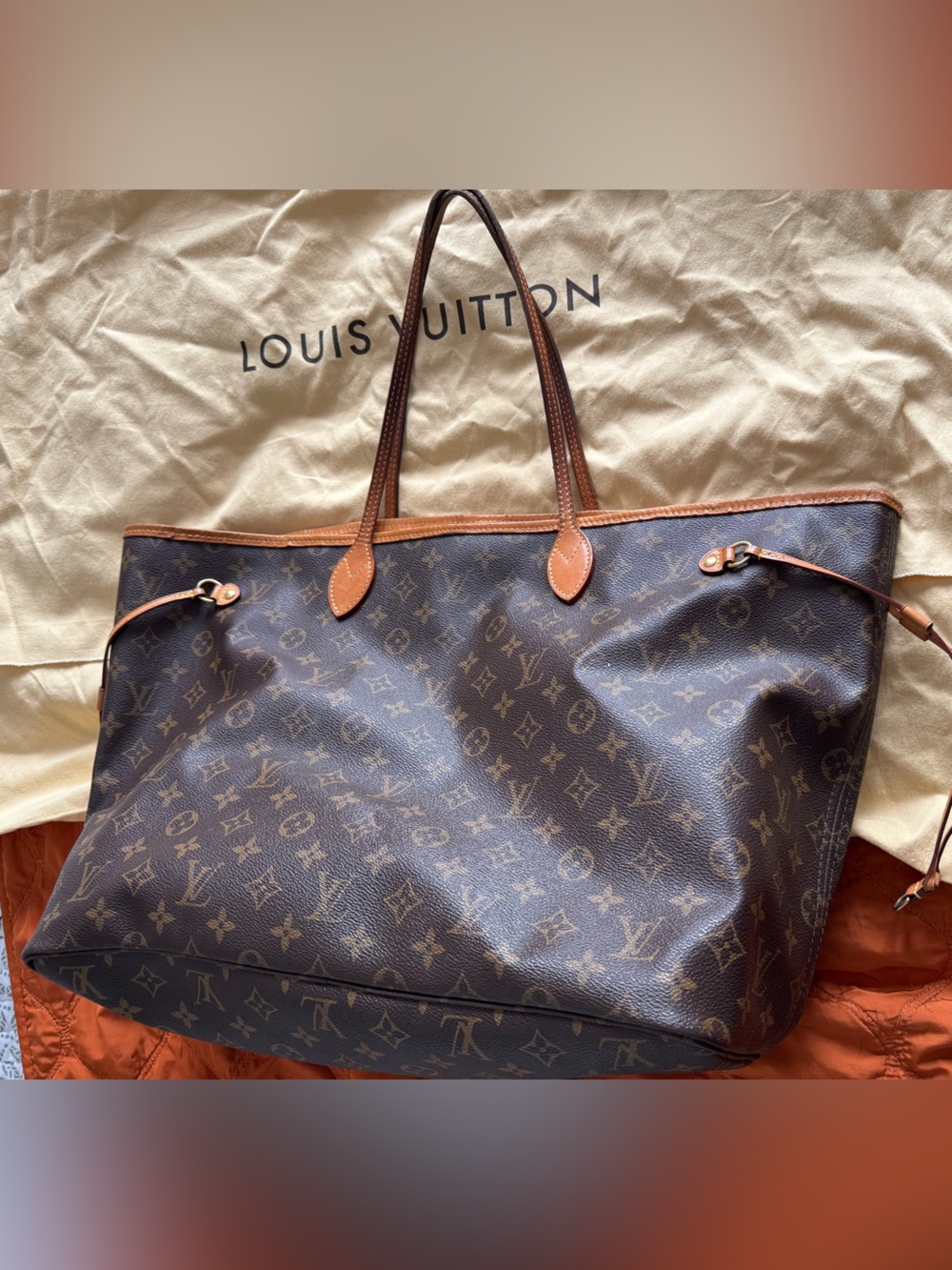 Louis Vuitton Monogram Neverfull Tote in Brown and Tan - Picture 16 of 16